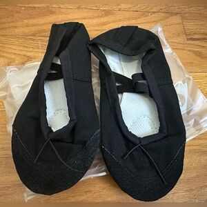 black ballet slippers